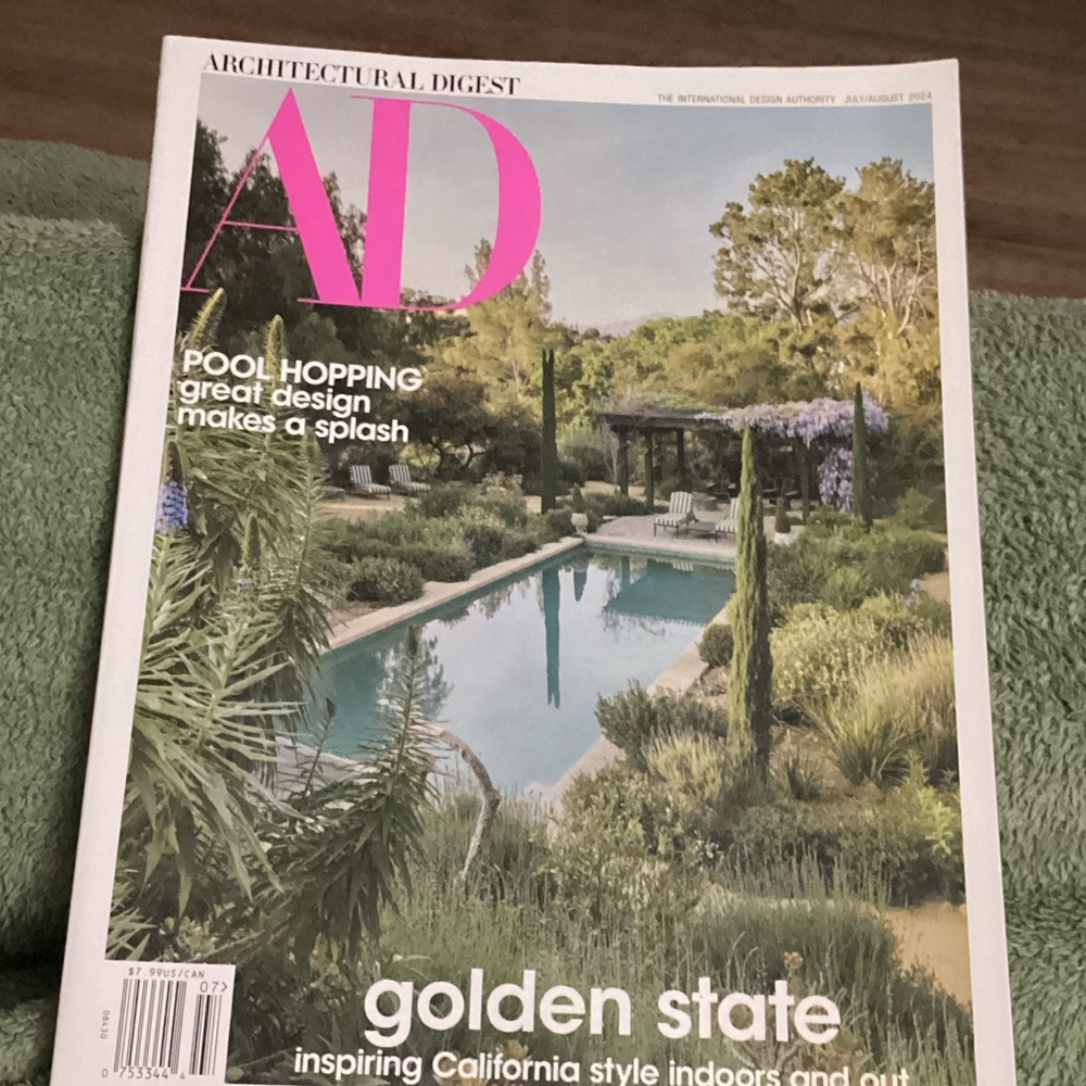 Architectural Digest Magazine Collection - Picture 10 of 11